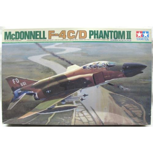 Tamiya 1/32 F-4C/D Phantom II - PlasticModels