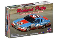 Salvinos Jr 1/25 Pontiac Grand Prix Richard Petty #43 1985 image